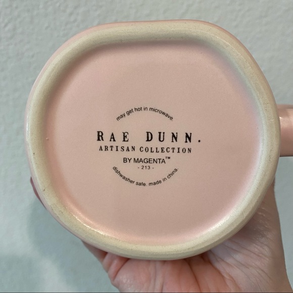 Rae Dunn Hugs Mug - Picture 4 of 5